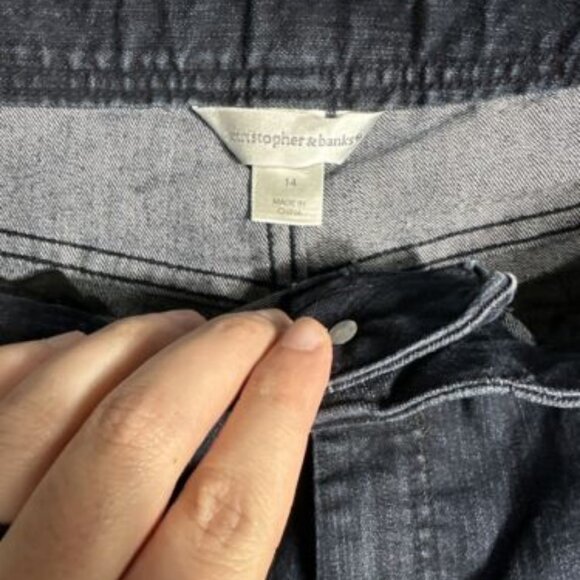 Christopher Banks Jeans Womens 14 Dark Wash Hem Embroidered Blue Denim EUC - Picture 3 of 6
